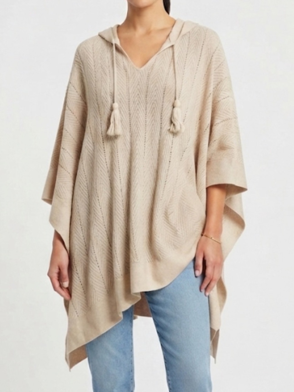 Splendid Women’s Cream Knit Hooded Poncho Size Medium / Large